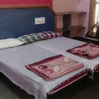 Hotel Aradhana Deluxe, Bagalkot 3